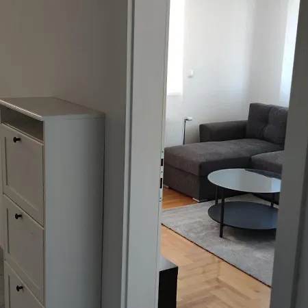 Apartment Stan Kod Gradskog Parka *